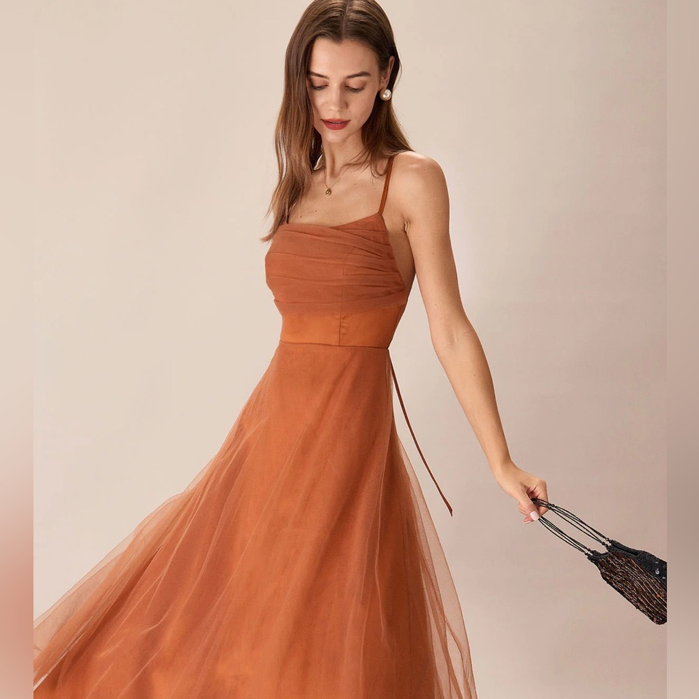 Caramel flowy midi dress S